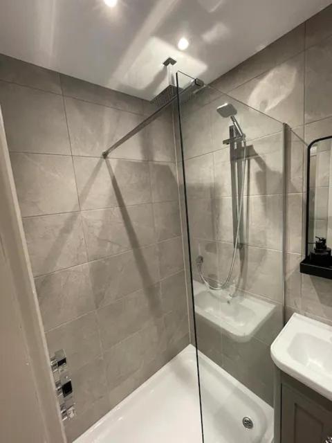 Superb 2 Bedroom Sea View Flat Scarborough Exterior photo